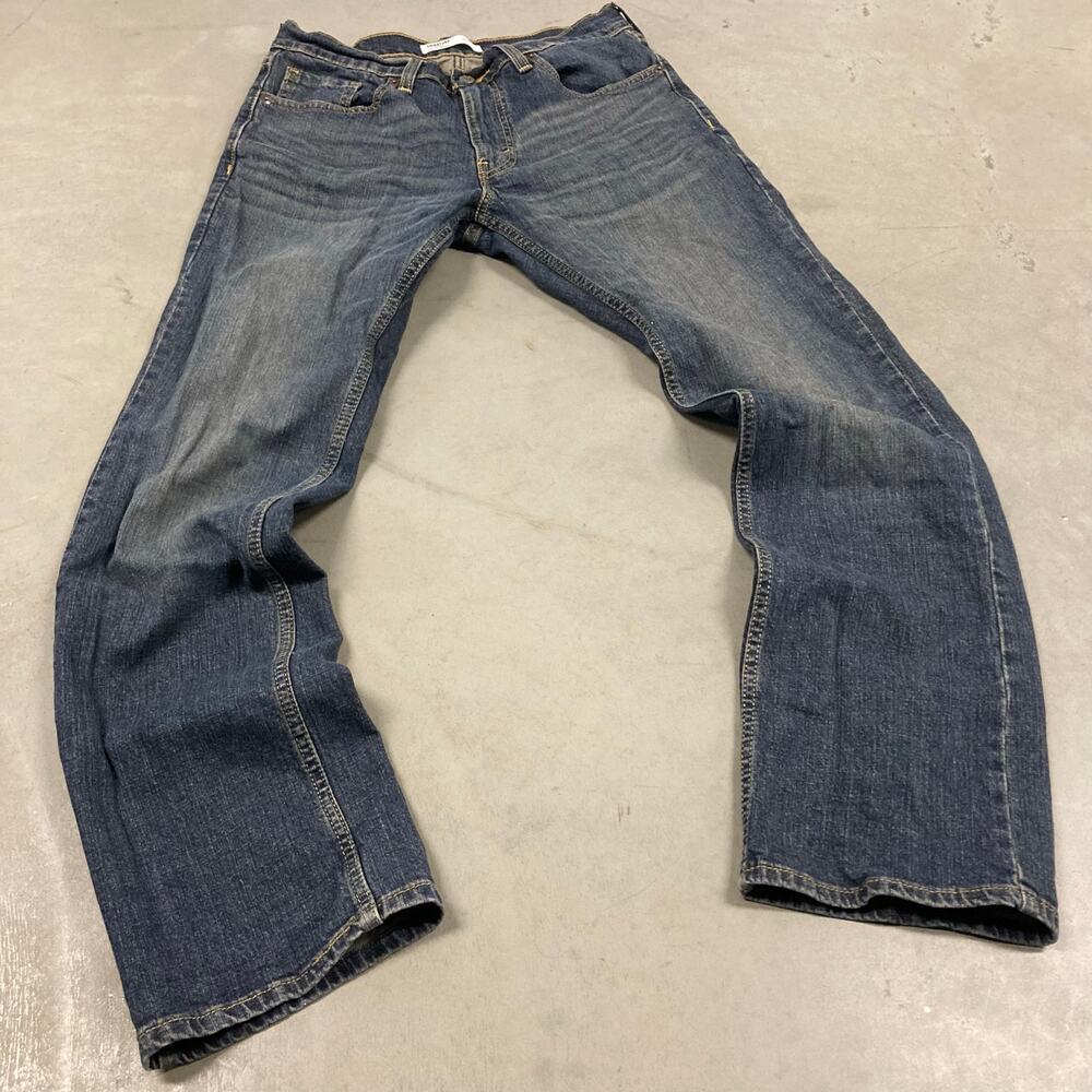 Y2K relaxed faded Levi’s Jeans 30x32